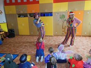 Karneval s Mirečkem a Leontýnkou